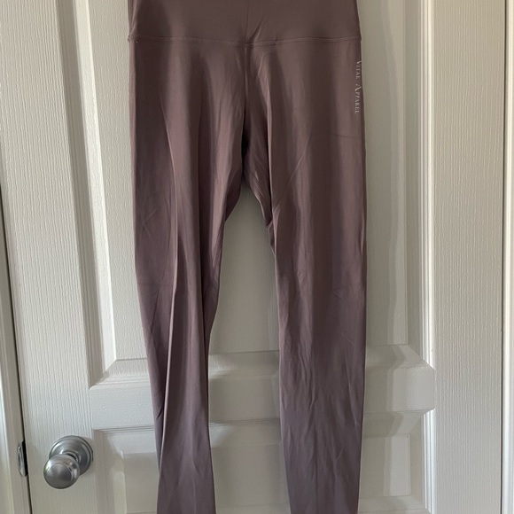 Vitae Apparel leggings - Picture 1 of 5